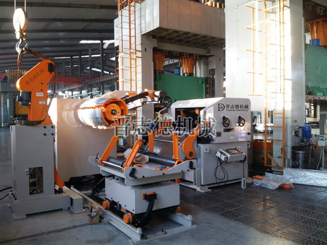 三合一送料機(jī)使用,富士康集團(tuán)使用現(xiàn)場